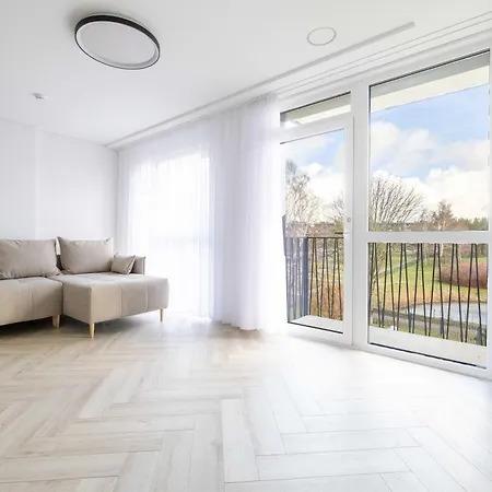 W/balcony And Prkg, By Cohost Palanga