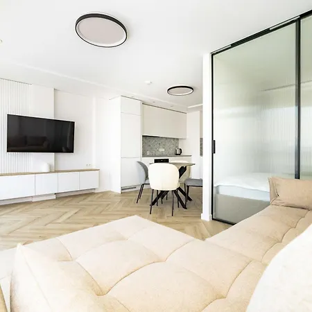 Appartement W/balcony And Prkg, By Cohost Palanga