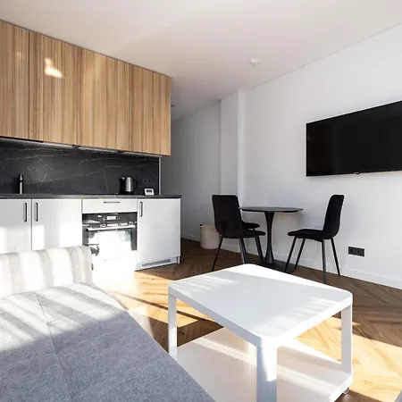 W/balcony And Prkg, By Cohost * Palanga