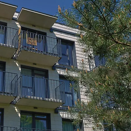 W/balcony And Prkg, By Cohost * Palanga