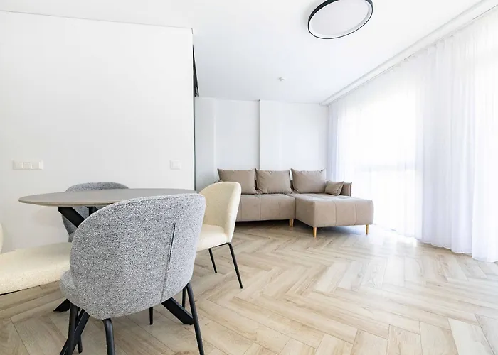 Apartamento W/balcony And Prkg, By Cohost *