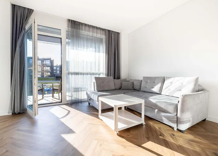 W/balcony And Prkg, By Cohost Apartment Palanga